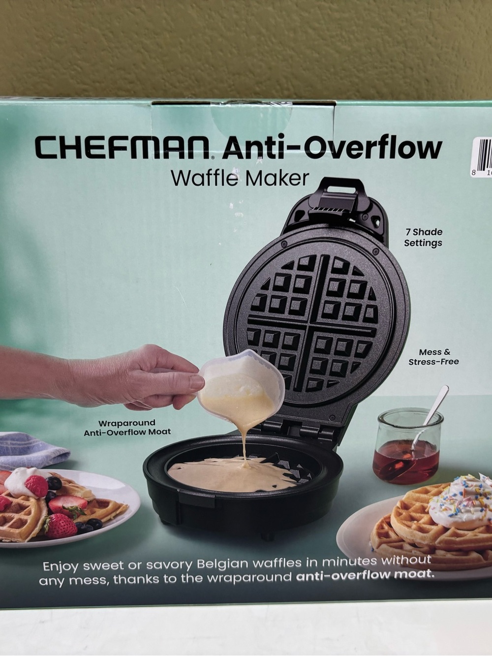 Chefman Anti-Overflow Waffle Maker - Picture 7 of 9